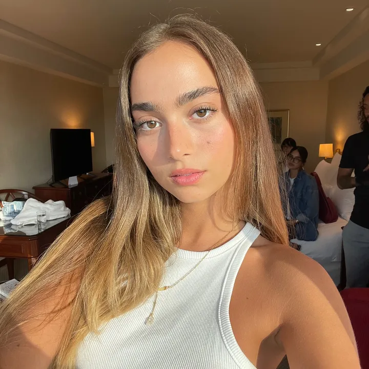 Mia