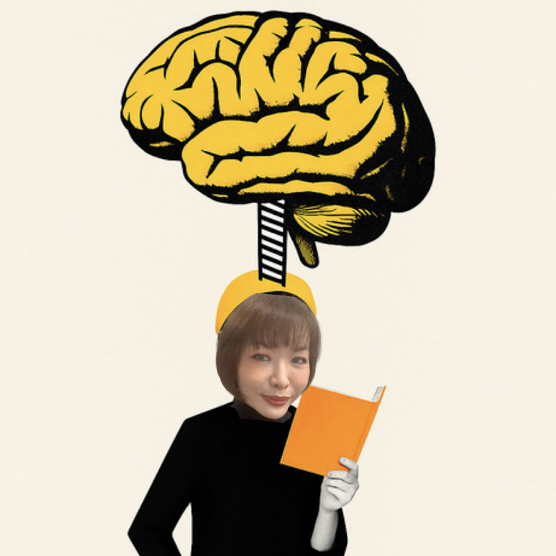 Julia | Style & Reinvention Expert 