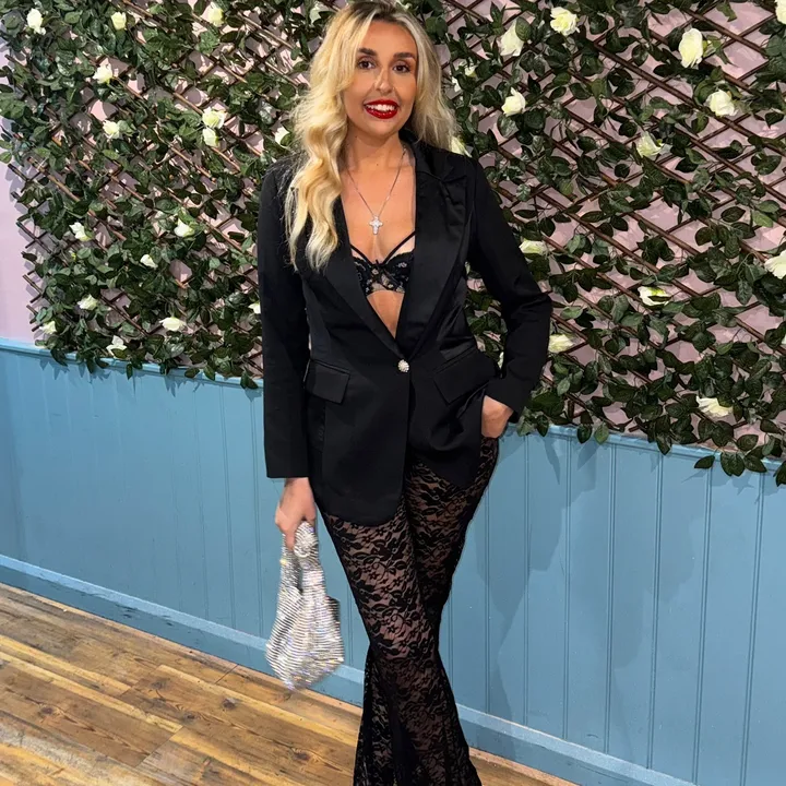 𝘊𝘩𝘢𝘳 𓆉❀ 𓇼𖤓