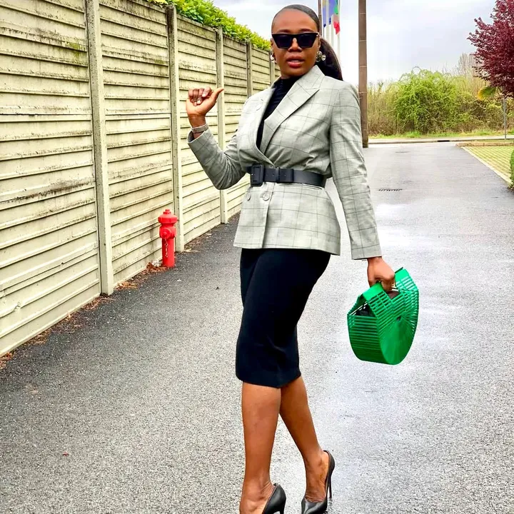 Lady JKV