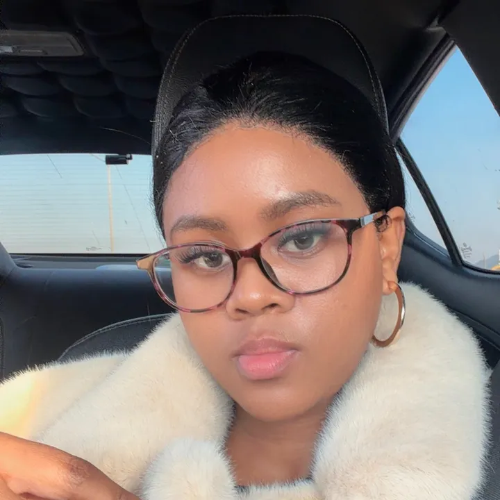 🇿🇦TsholoK🇰🇷