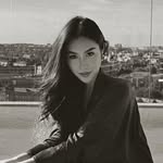 Selena Wang