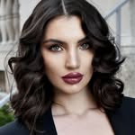 VALERIIA KRO —  Content creator • UGC