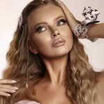KLAUDIA • MAKEUP • TRAVEL