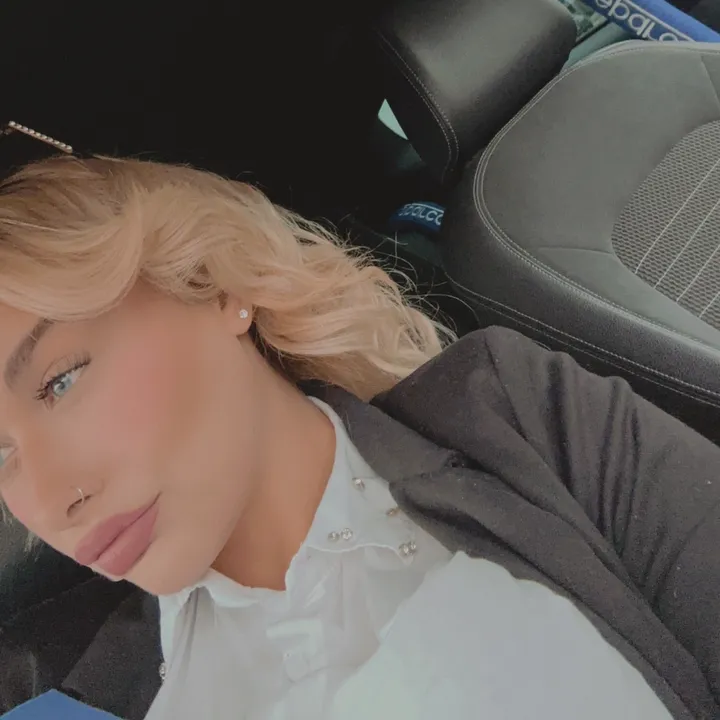 KIKI✨🤍