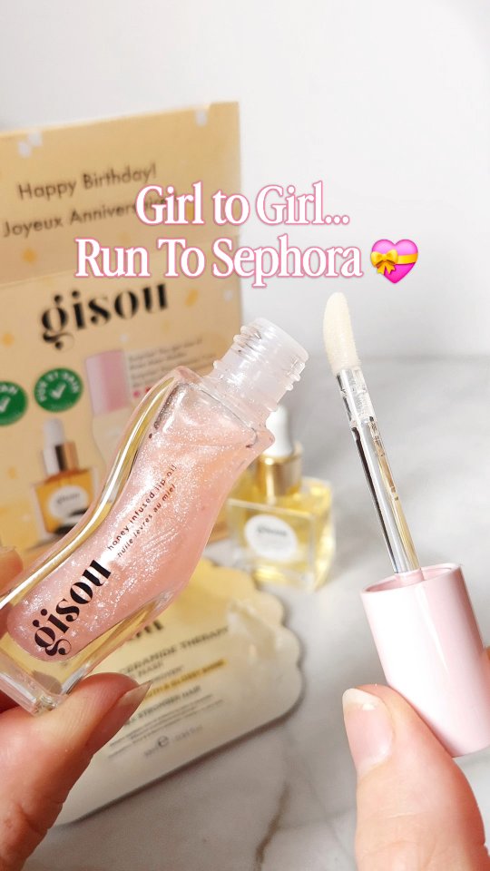 The best Sephora birthday gift - Gisou Honey Hive ✨️🍯 It includes a full size lip oil!