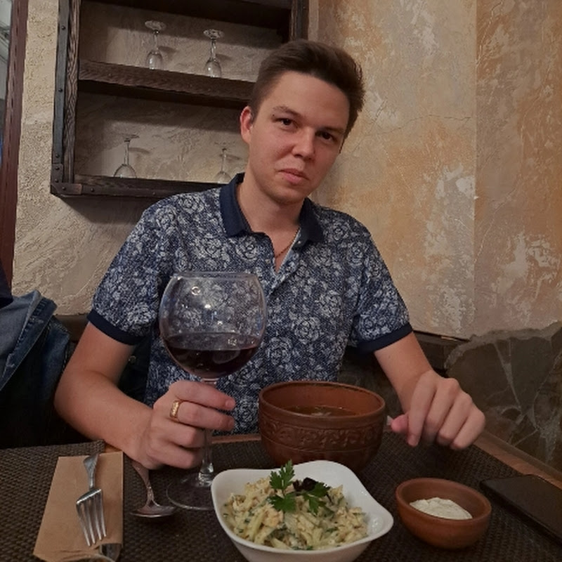 Макс Фрунзе