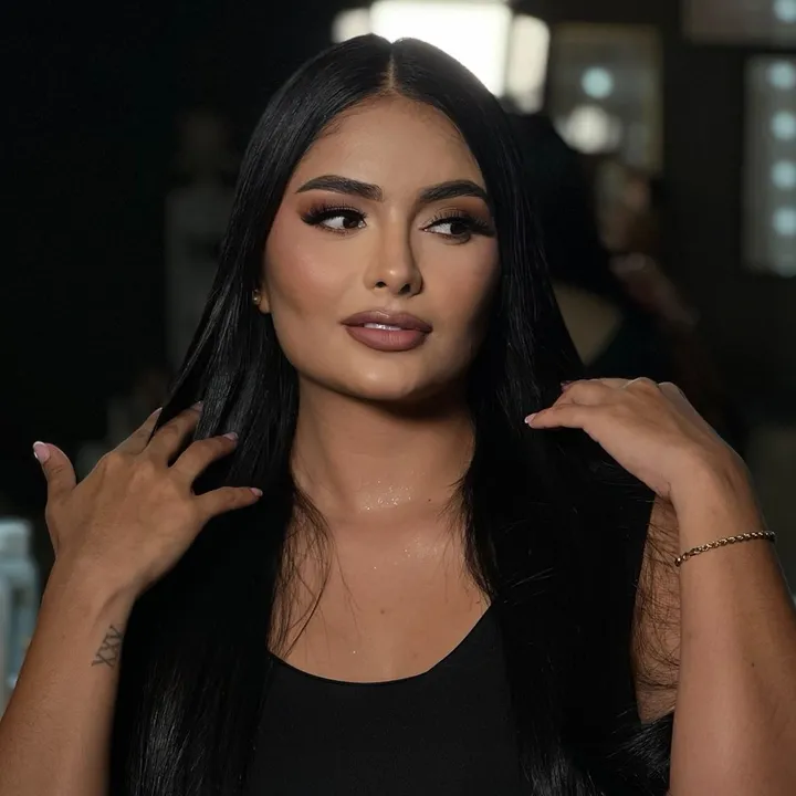 ANGIE CASTRILLÓN