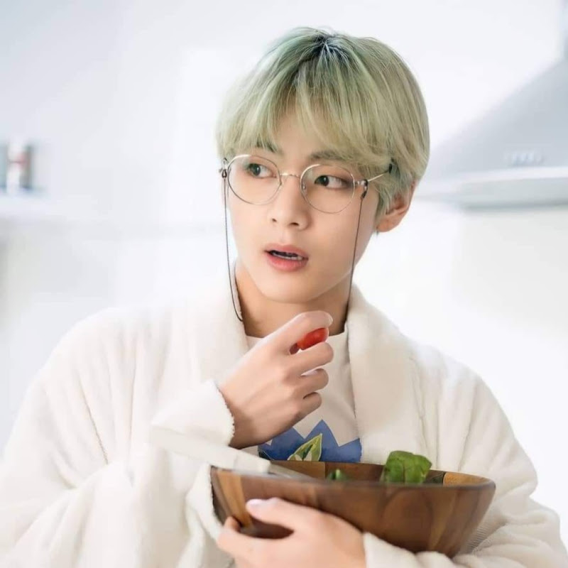 it is baby bts 💜