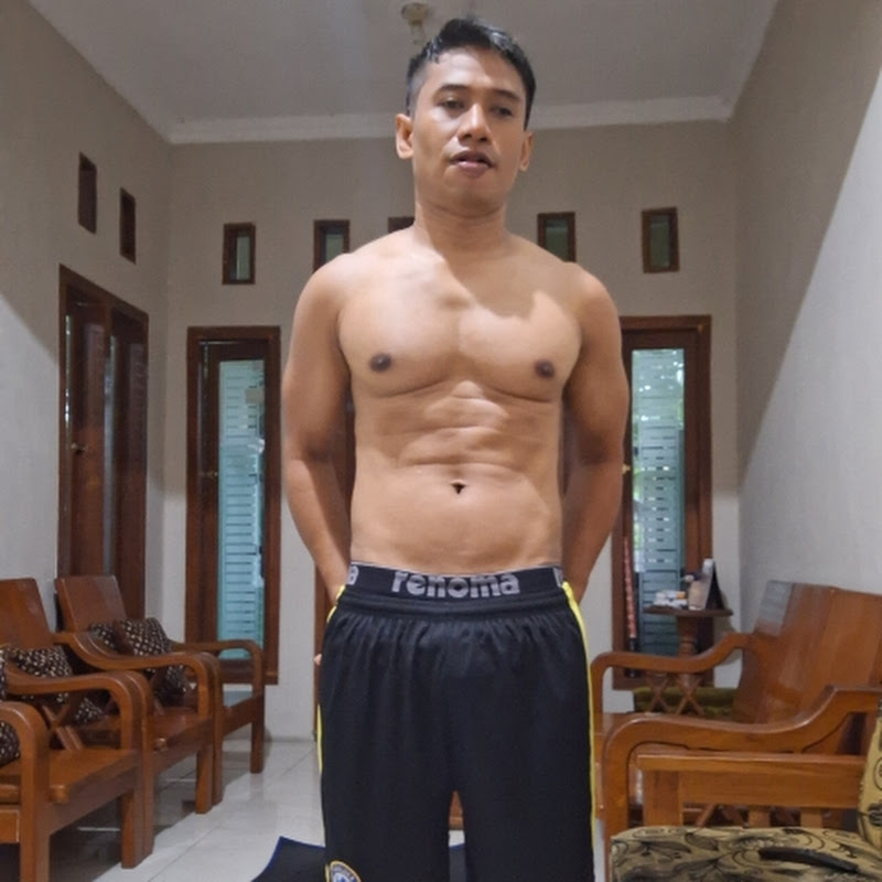 BODY FIT BY AGUNG