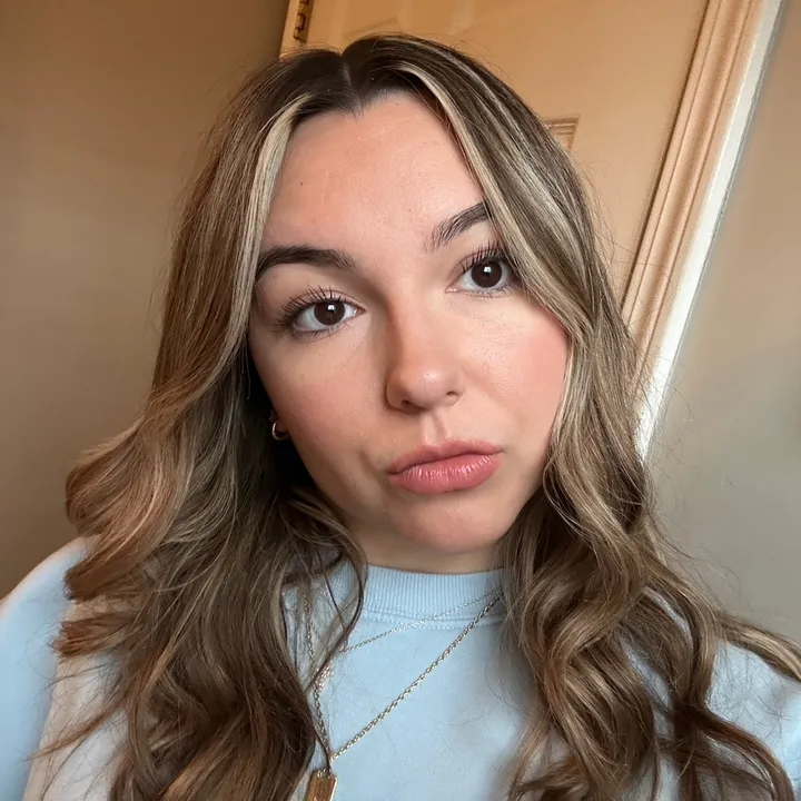 CHRISTINA💋