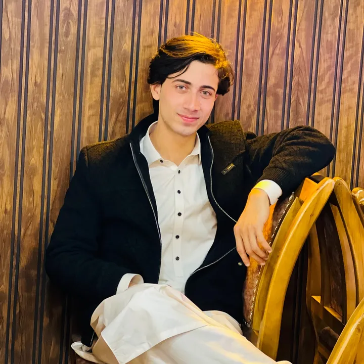 SaRaj*oFfIcaL*