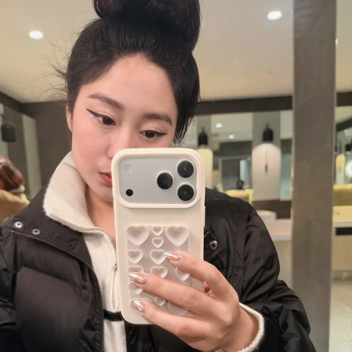Ying 🎀 យីង
