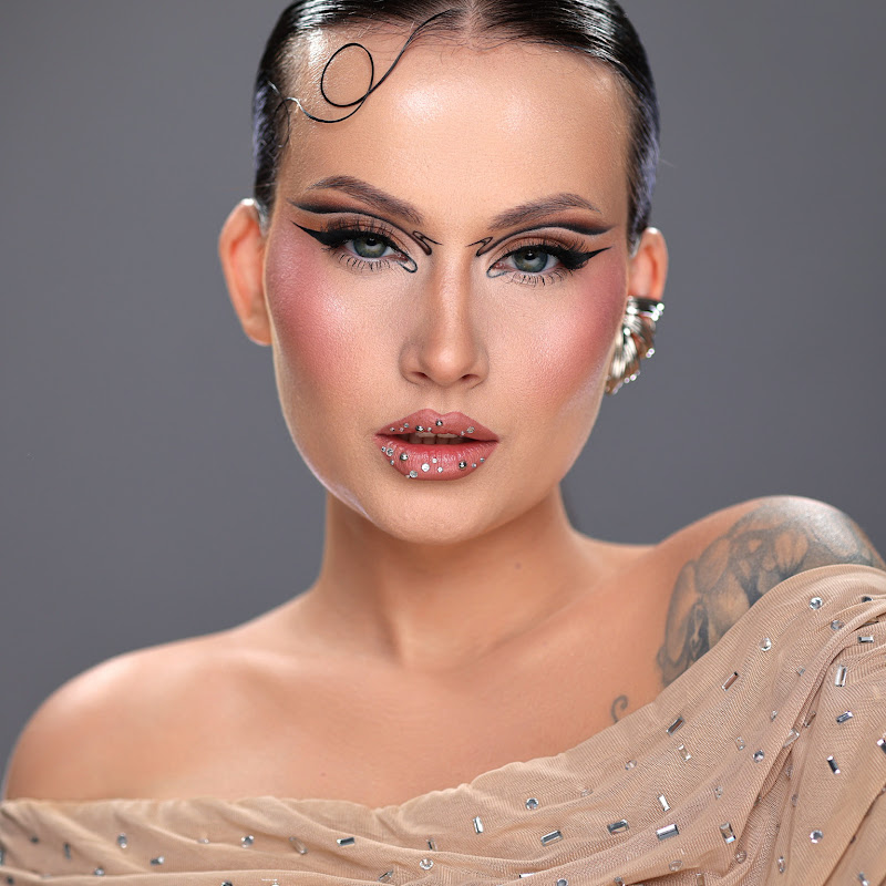 HANNA T | Makeup  