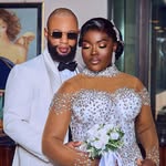 E.L.L.A|🇳🇬🛫 👸22/02