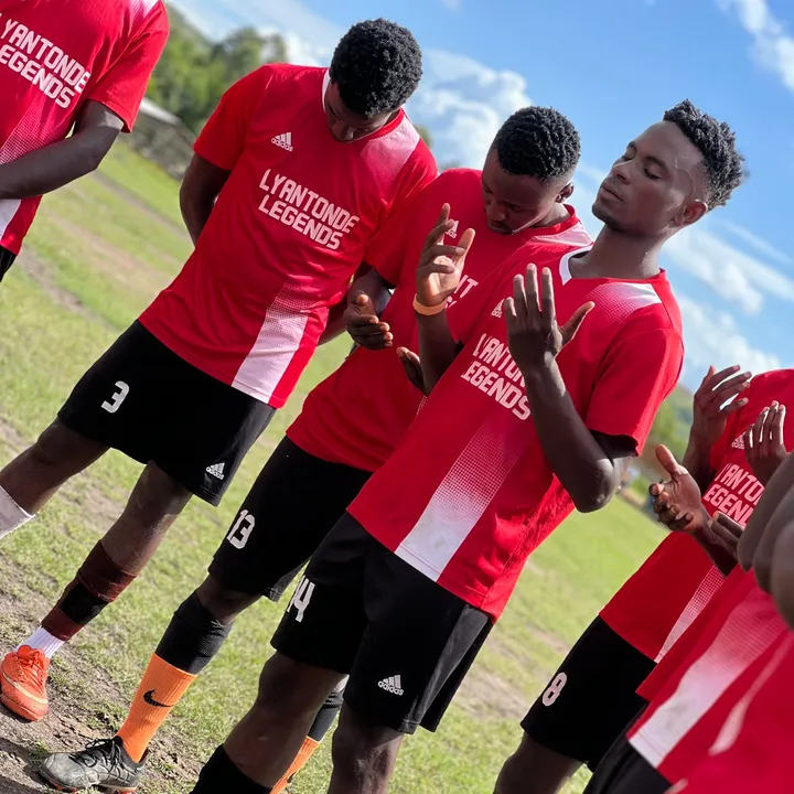 Chine Pro Uganda🔟