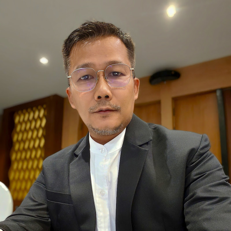 Nopparat Chotikasemkul