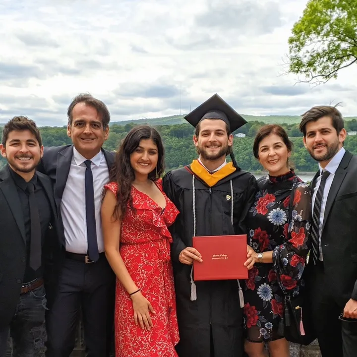 Best College Aid Familia Cantu