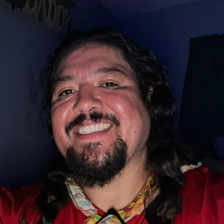 #BienVenidoSoyHankThomas