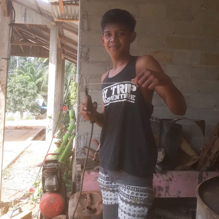 M. Al Rasyid. 02