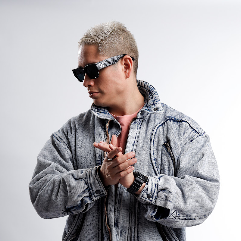 DJ JOHN