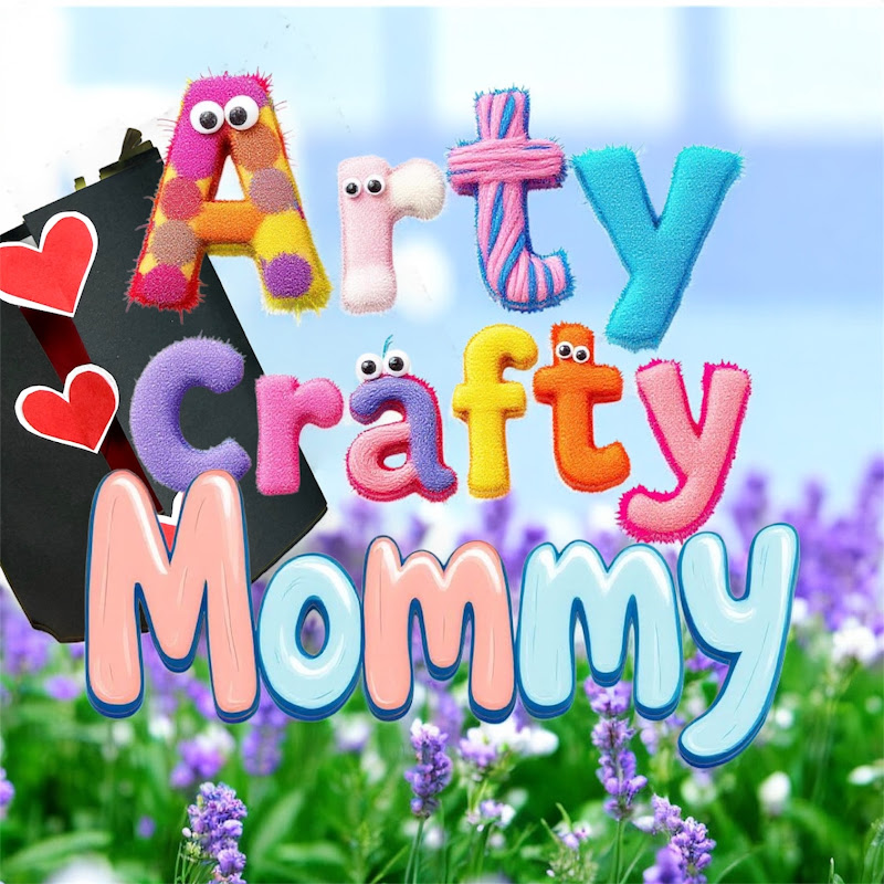 Arty Crafty Mommy