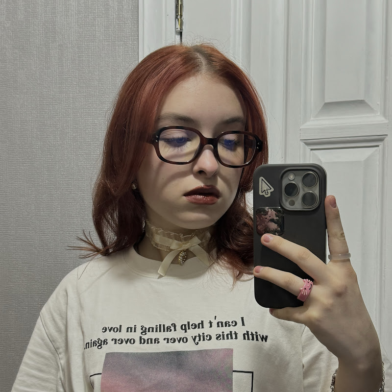 dasha komarova | dksroom!