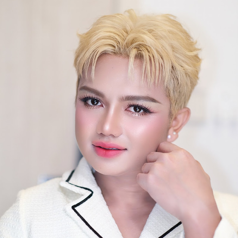 ไพบูลย์ แสงเดือน OFFICIAL
