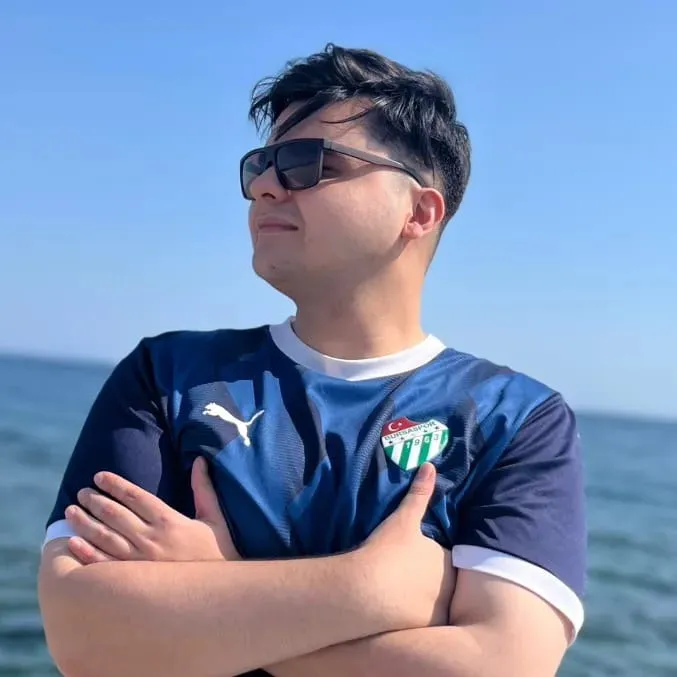 Ali Official