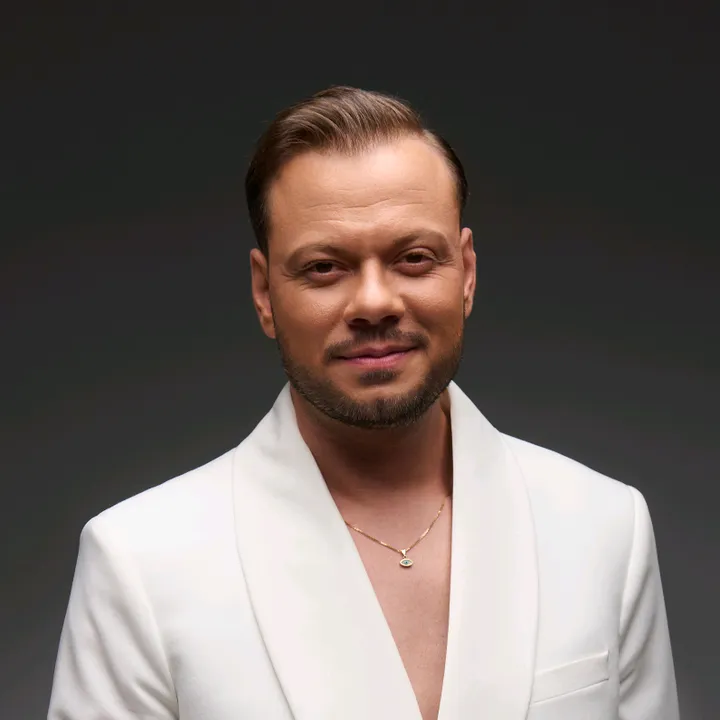 nikos kouros