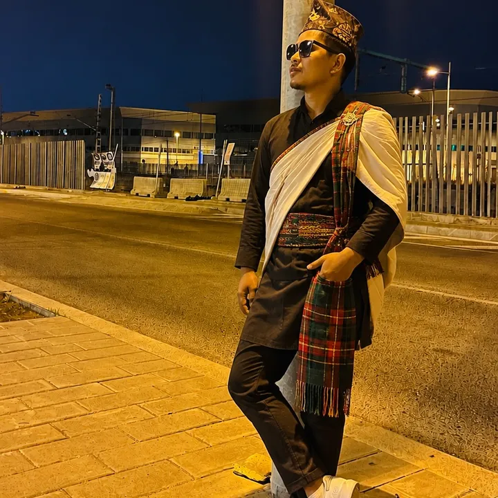YB MESSI🖤