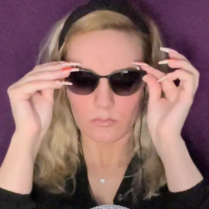 Colly ASMR