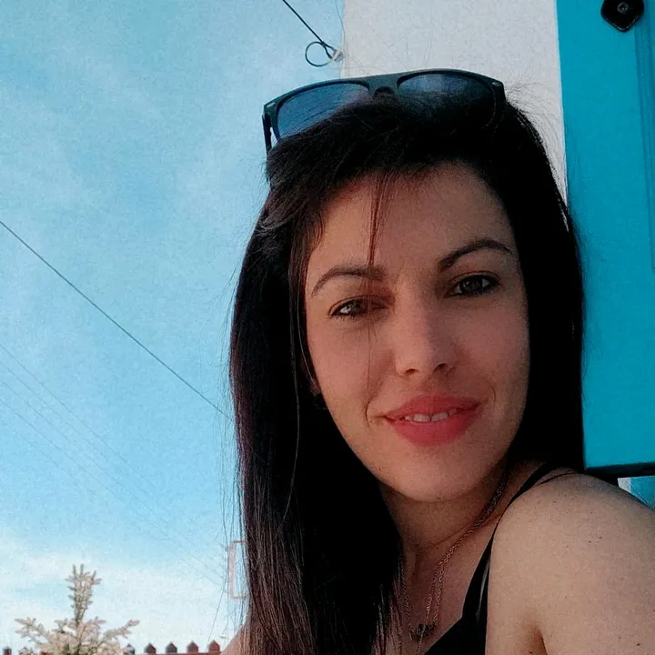 Tonia par