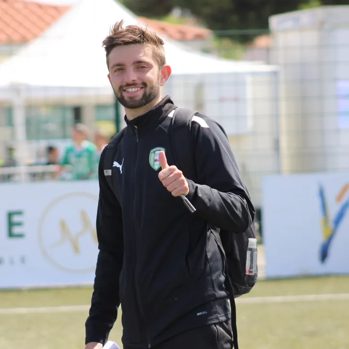 Coach Ben