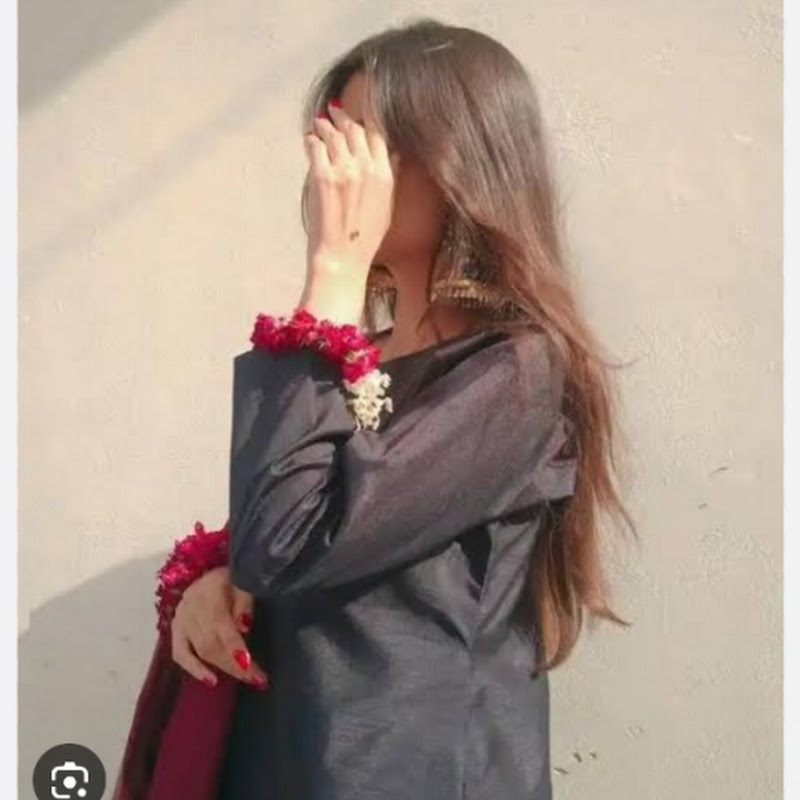Khansister18