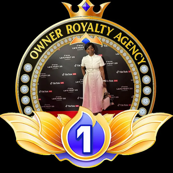 So Touch👸Royalty Agency👑FR+