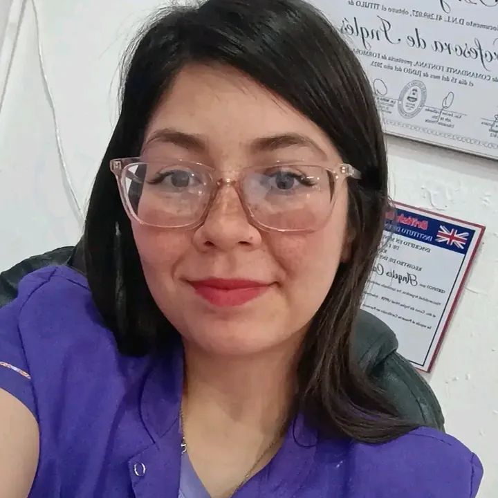 Teacher | Angeles ✨