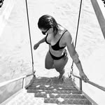 . 𝓥𝓪𝓵𝓮𝓷𝓽𝓲𝓷𝓮 .