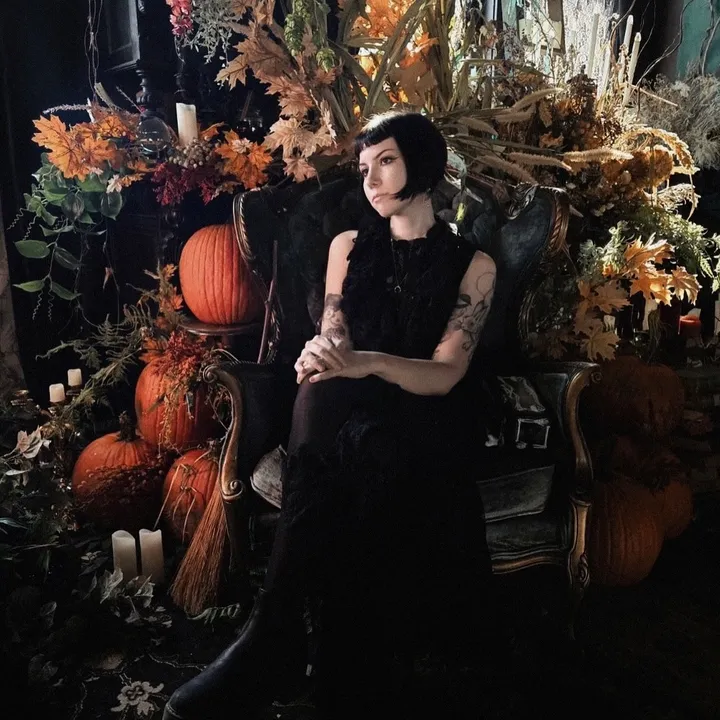 𝕽𝖆𝖈𝖍𝖊𝖑🖤☕️🐰