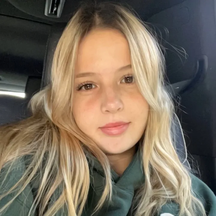 kylie bella
