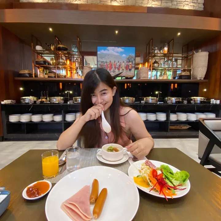 แม่หมีจะปลูกกุหลาบ