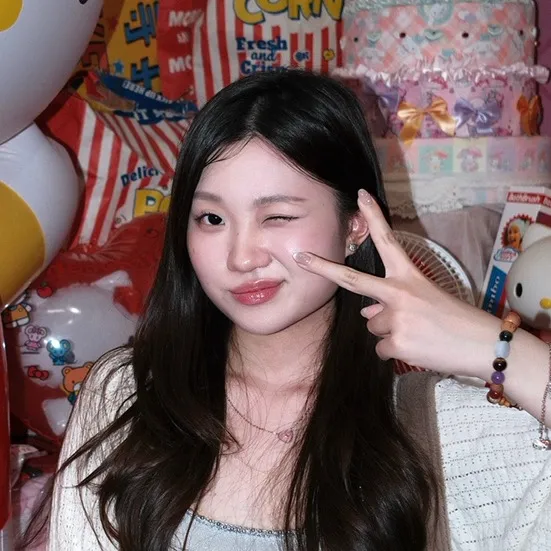 ⋆ ˚｡⋆୨୧˚eleanor˚୨୧⋆｡˚ ⋆