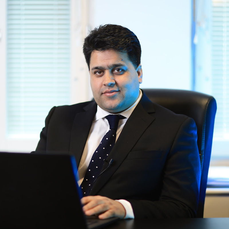 Afghan Lawyer 