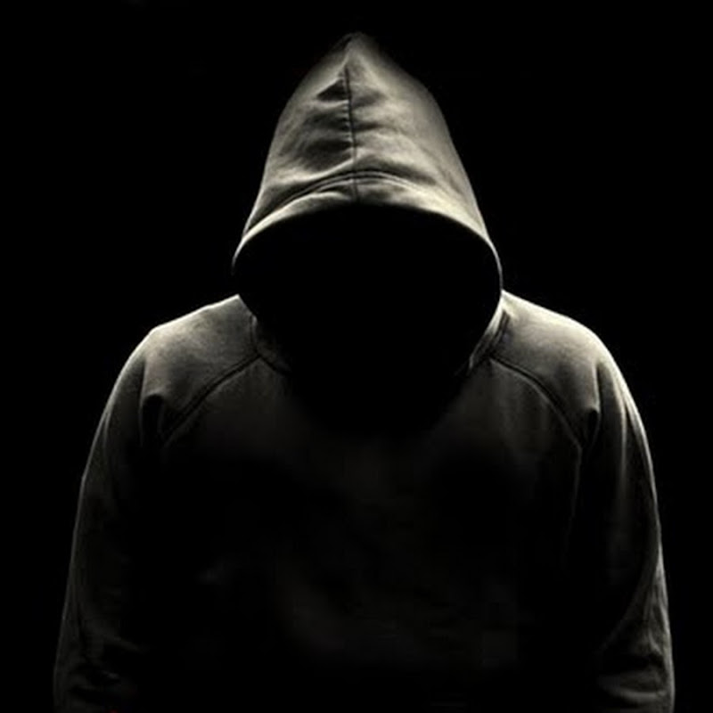 عالم التطور المظلم