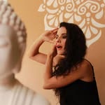 Adriana Petroff | Yoga y gimnasia facial