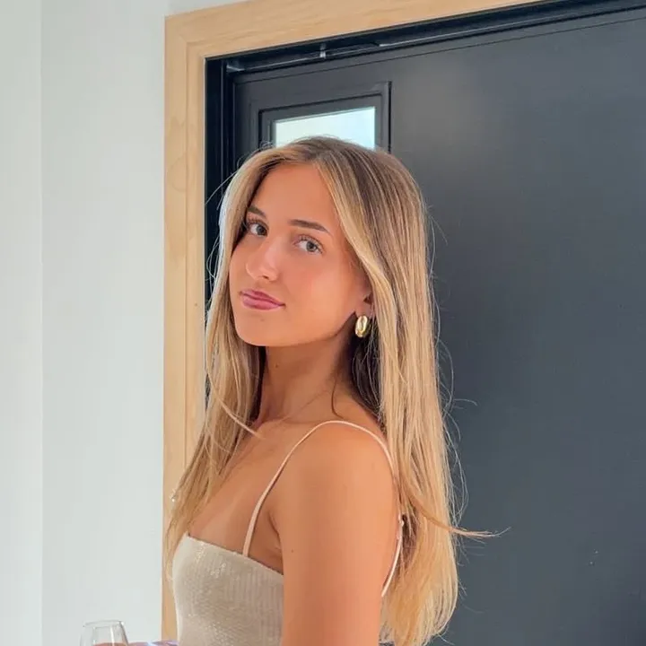 issy ⭐️