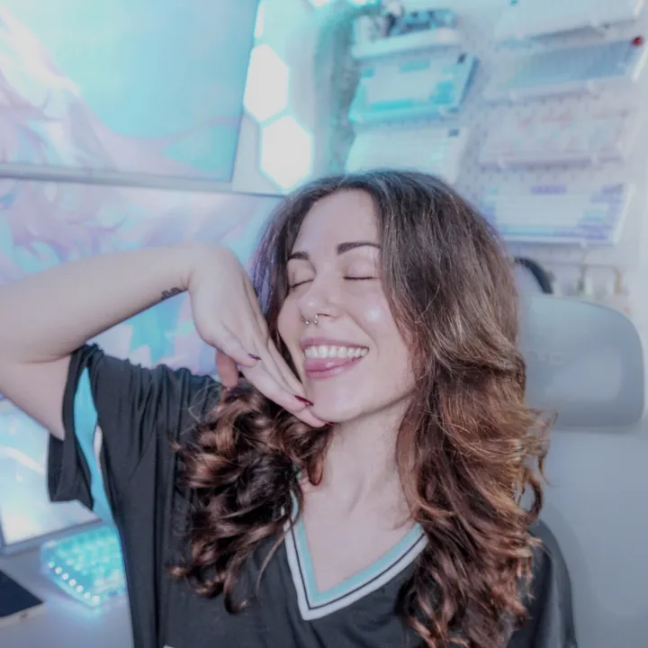 Lexintheclouds_