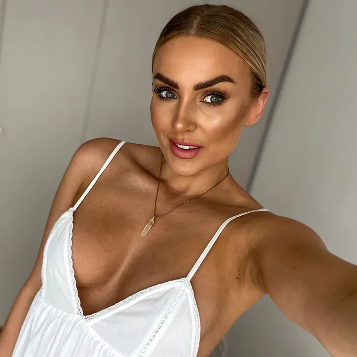 anya_szafranska