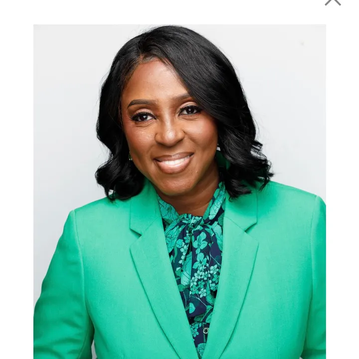 Cheryl Wills