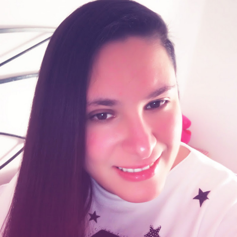 Clelia_food_and_travel